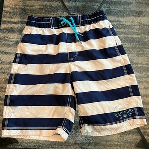 Gap kids board shorts, size 8 like New